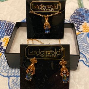 Lindenwold blue necklace and clip on earrings
